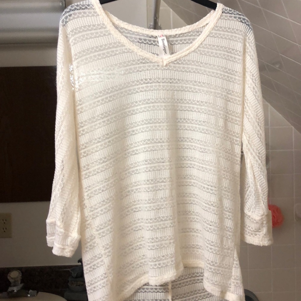 Thin long sleeve top